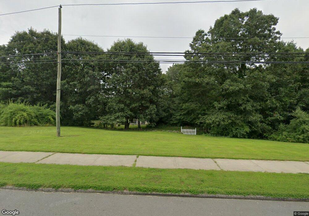 196 Putnam Rd, Plainfield, CT 06374 - photo 1