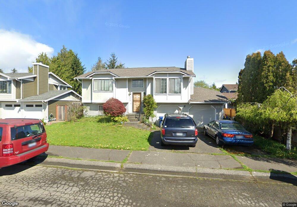 1324 S 239th Place, Des Moines, WA 98198 - photo 1