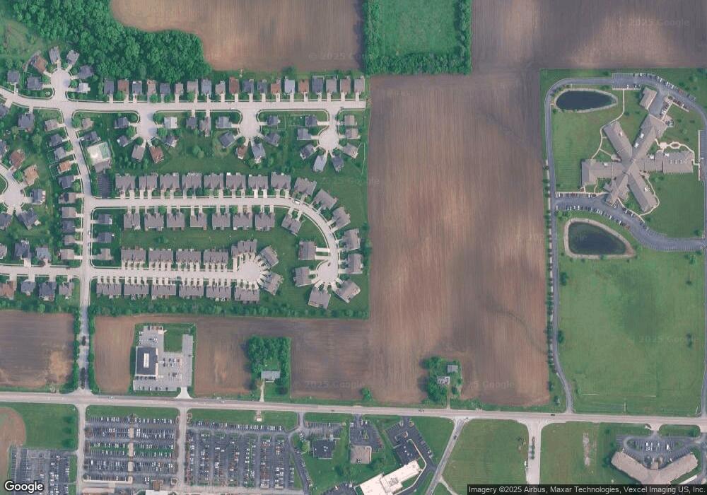 6851 Kensington Dr, Maryville, IL 62062 - photo 1