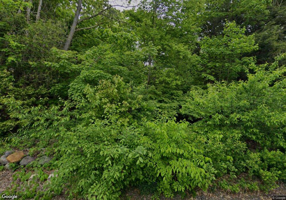 211 Rollins Rd, Rollinsford, NH 03869 - photo 1