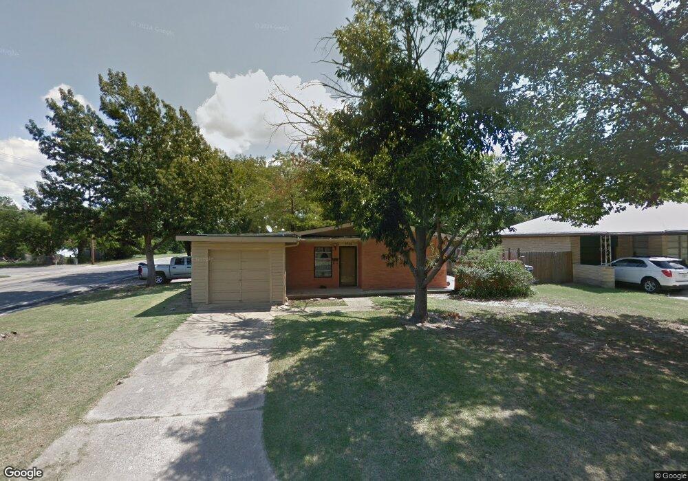 1732 Devon St, Ardmore, OK 73401 - photo 1