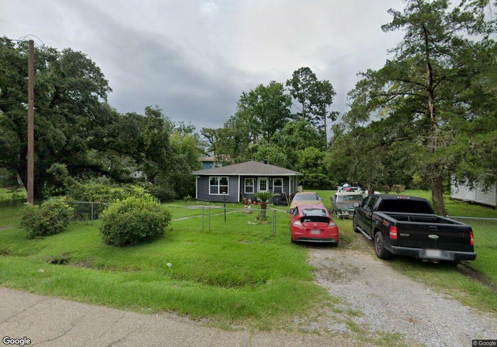 445 E Pecan St, Ponchatoula, LA 70454 - photo 1