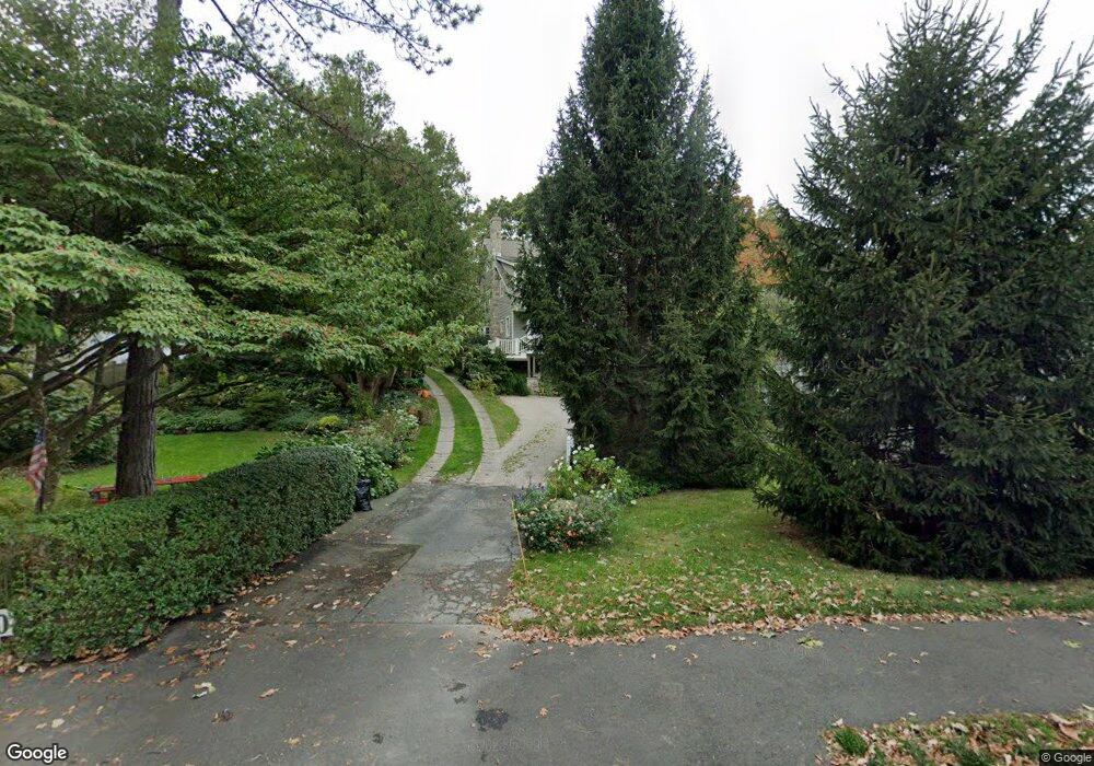 62 Sinawoy Rd, Cos Cob, CT 06807 - photo 1