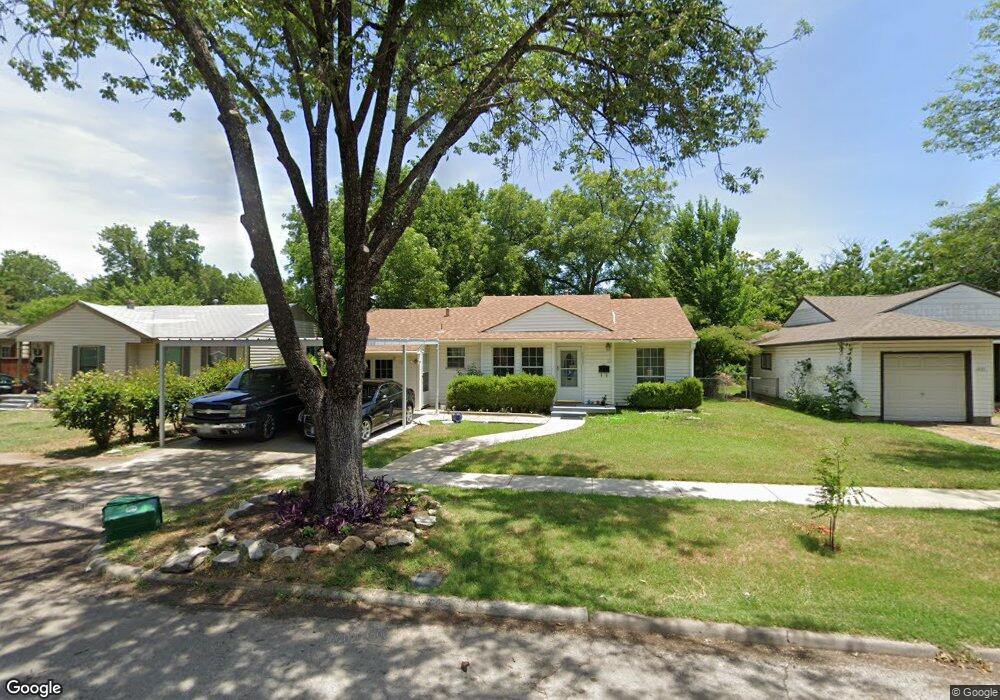 1017 Ralph St, Grand Prairie, TX 75051 - photo 1