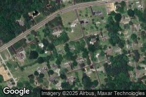 417 Kinlock Ave, Kilmarnock, VA 22482