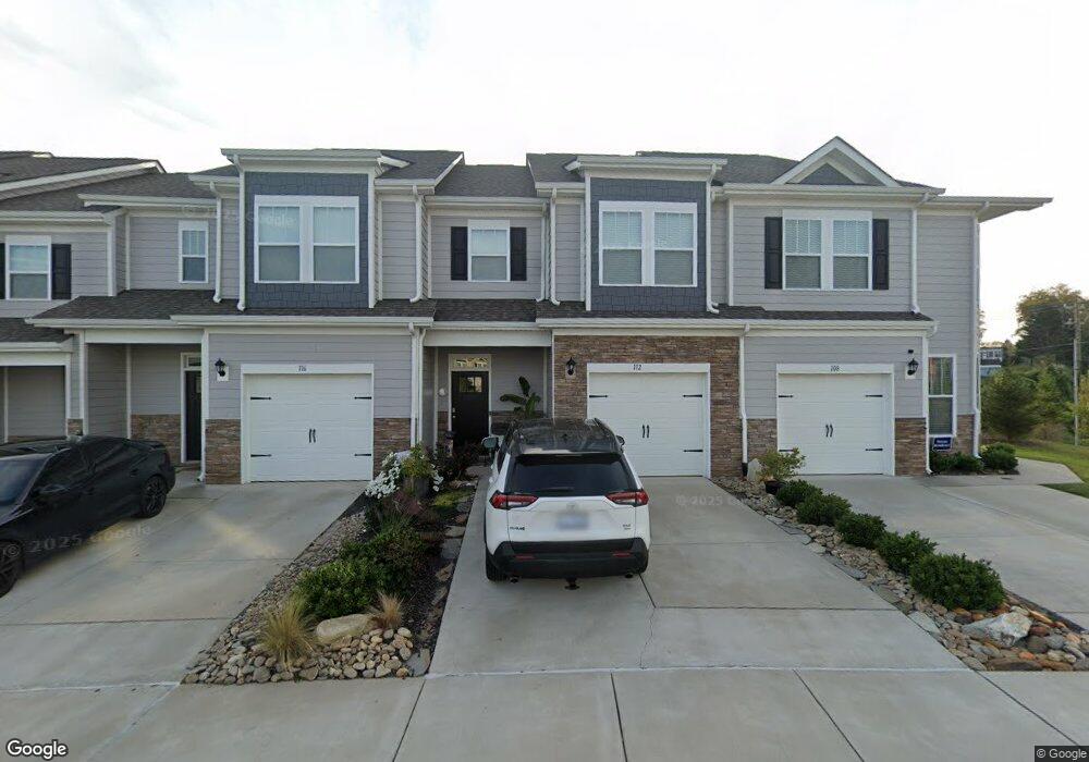 112 Creekview Rd unit 214, Hendersonville, NC 28792 - photo 1