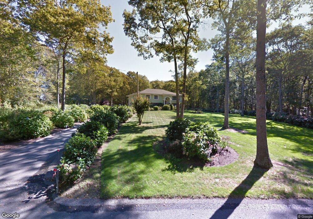 640 Division Rd, South Dartmouth, MA 02748 - photo 1