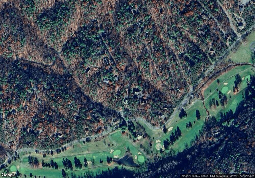 567 Nicklaus Dr, Basye, VA 22810 - photo 1