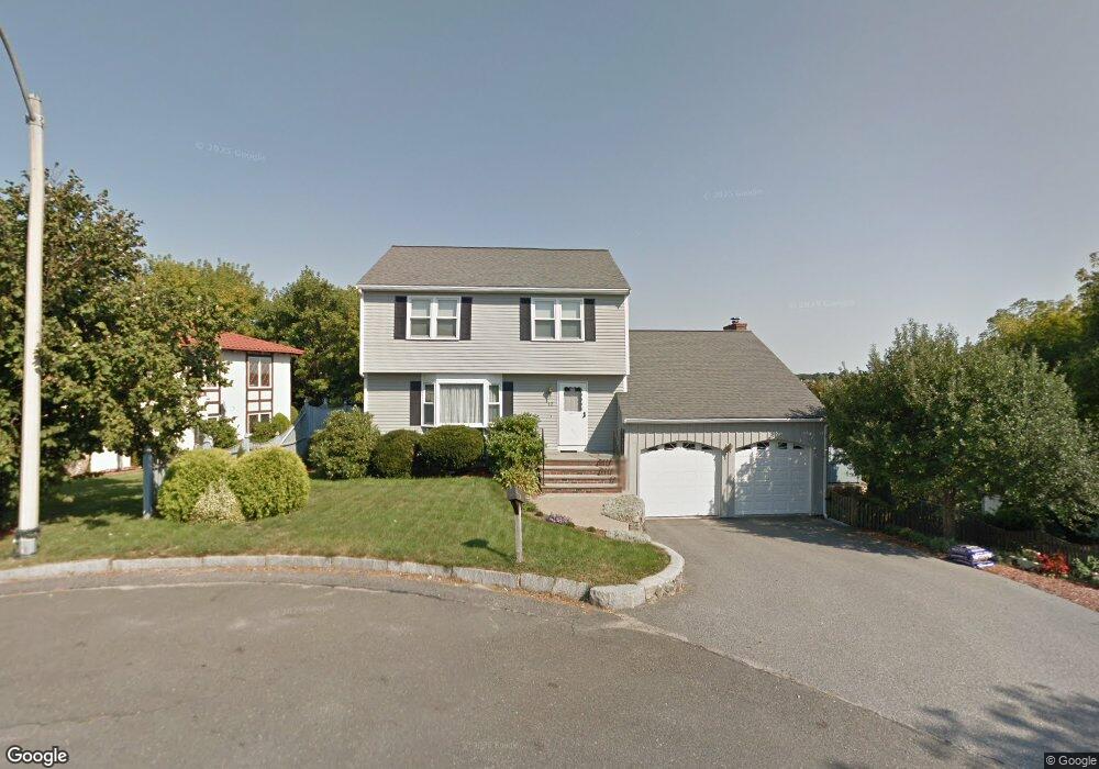 12 Thomas Cir, Stoneham, MA 02180 - photo 1