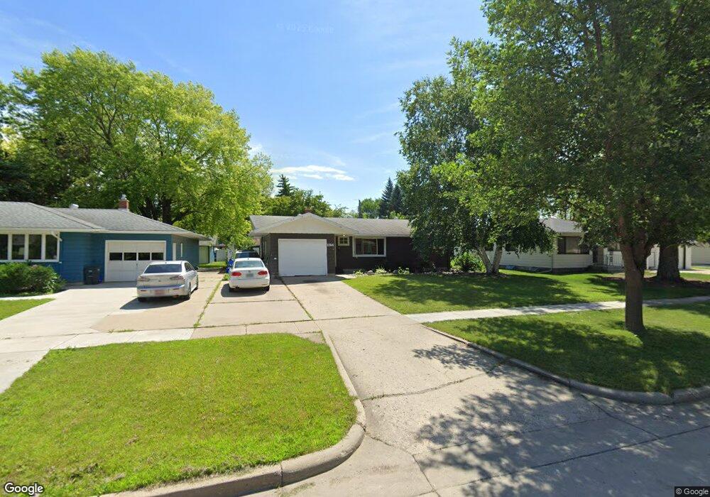 1914 16 1 2 St S, Fargo, ND 58103 - photo 1