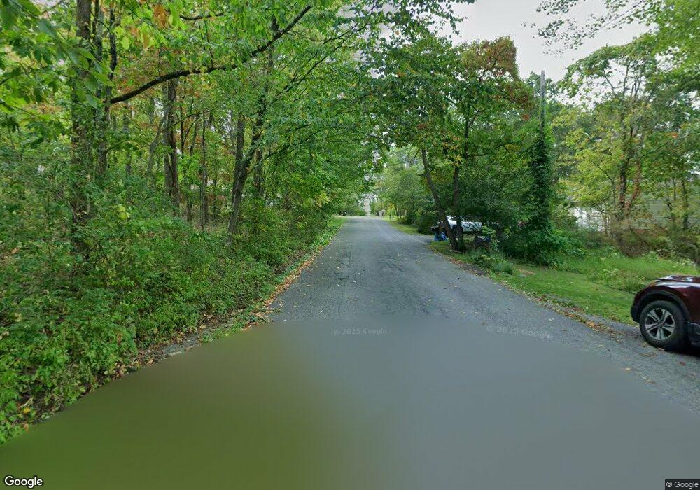 349 Skyview Cir, Effort, PA 18330 - photo 1