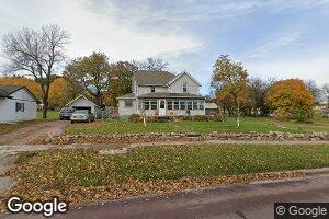 609 S Tama St, Rock Rapids, IA 51246