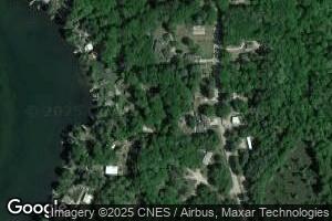 17688 Lake Dr, Barryton, MI 49305
