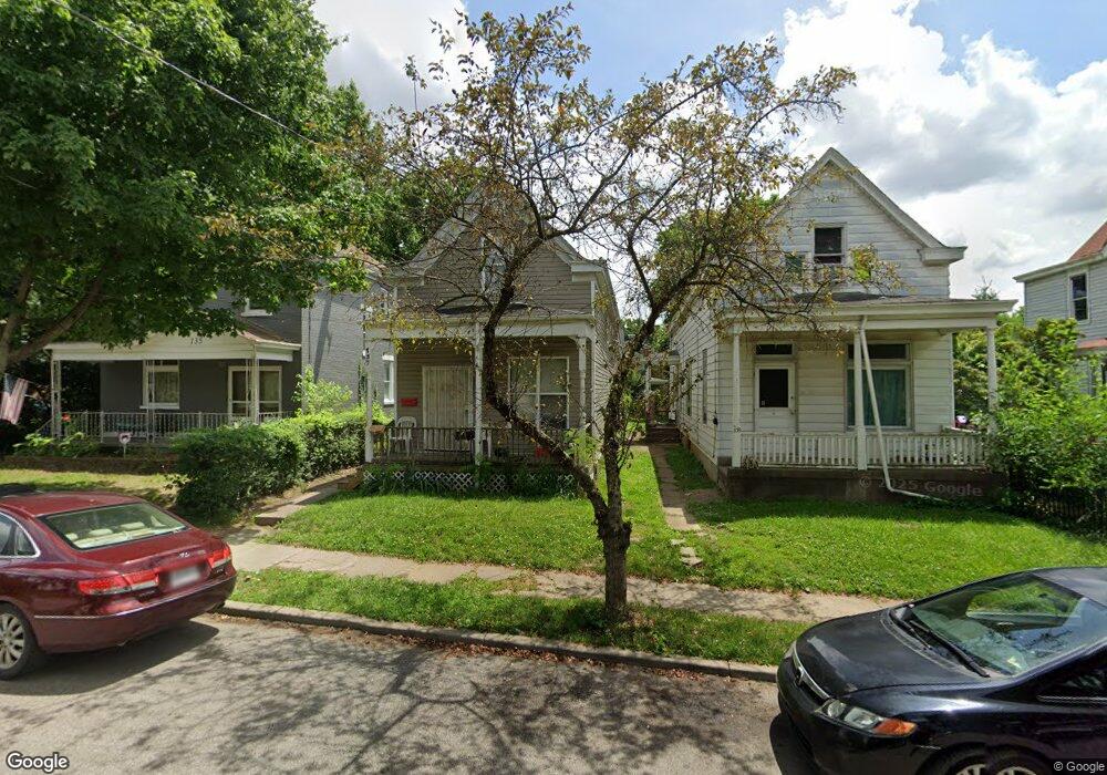 137 W Seventy Second St, Cincinnati, OH 45216 - photo 1