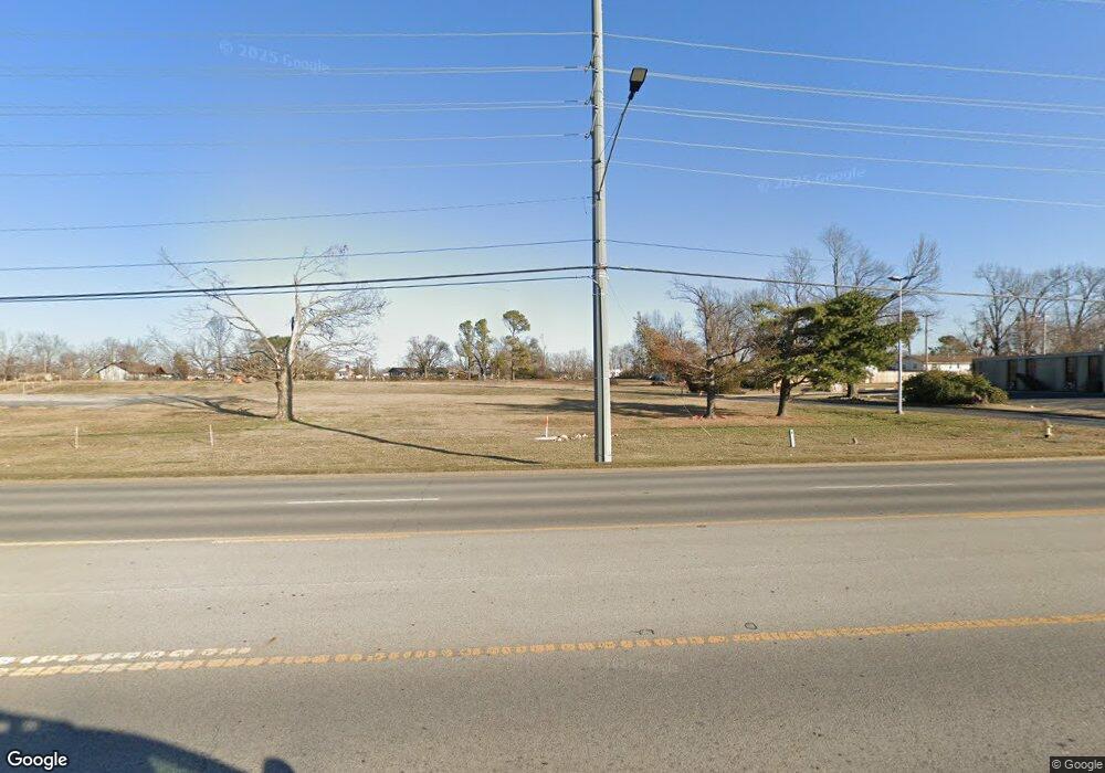 502 N Walton Blvd, Bentonville, AR 72712 - photo 1