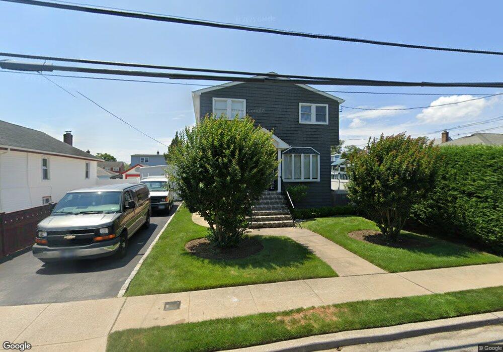 44 Gordon Place, Freeport, NY 11520 - photo 1