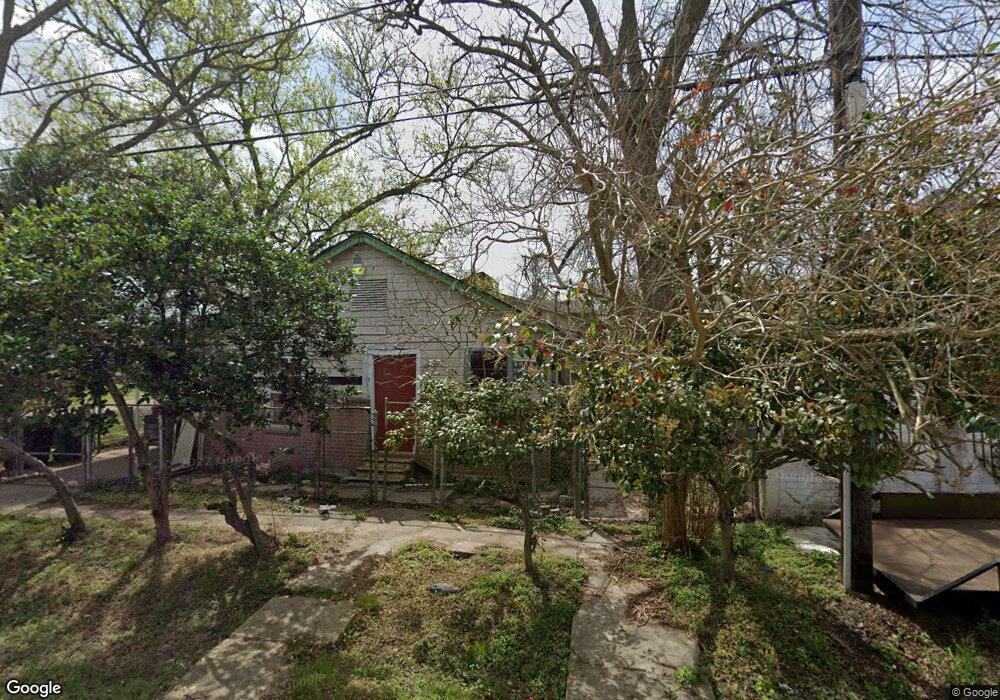 4618 Octavia St, Houston, TX 77026 - photo 1