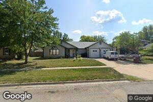 3005 W 30th St, Lawrence, KS 66047