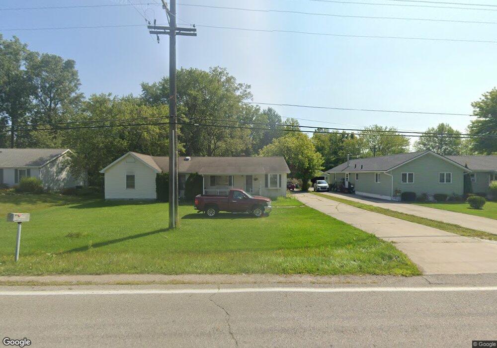 3076 Beach Rd, Port Huron, MI 48060 - photo 1