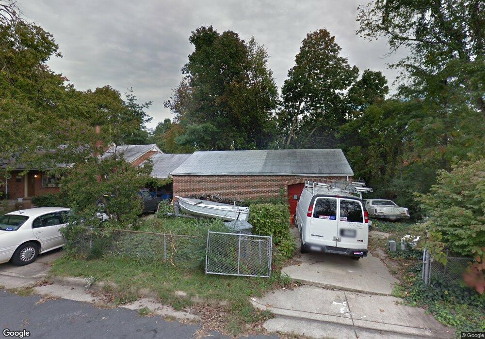 6819 Lenclair St, Alexandria, VA 22306 - photo 1