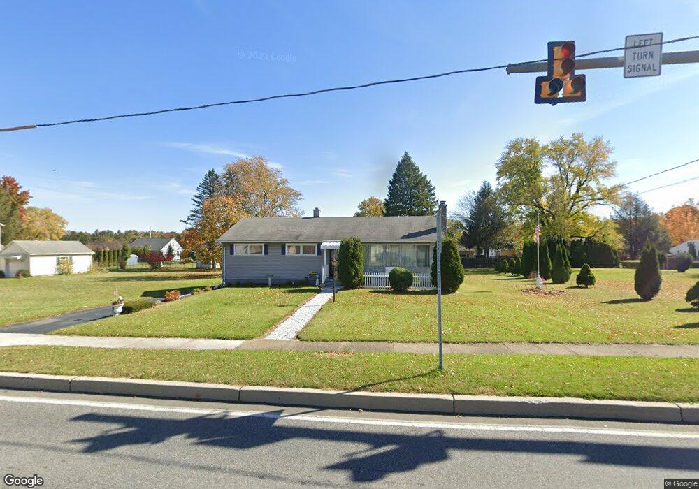 1752 Goucher St, Johnstown, PA 15905 - photo 1