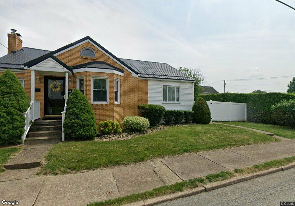 17 E Grant St, Latrobe, PA 15650 - photo 1