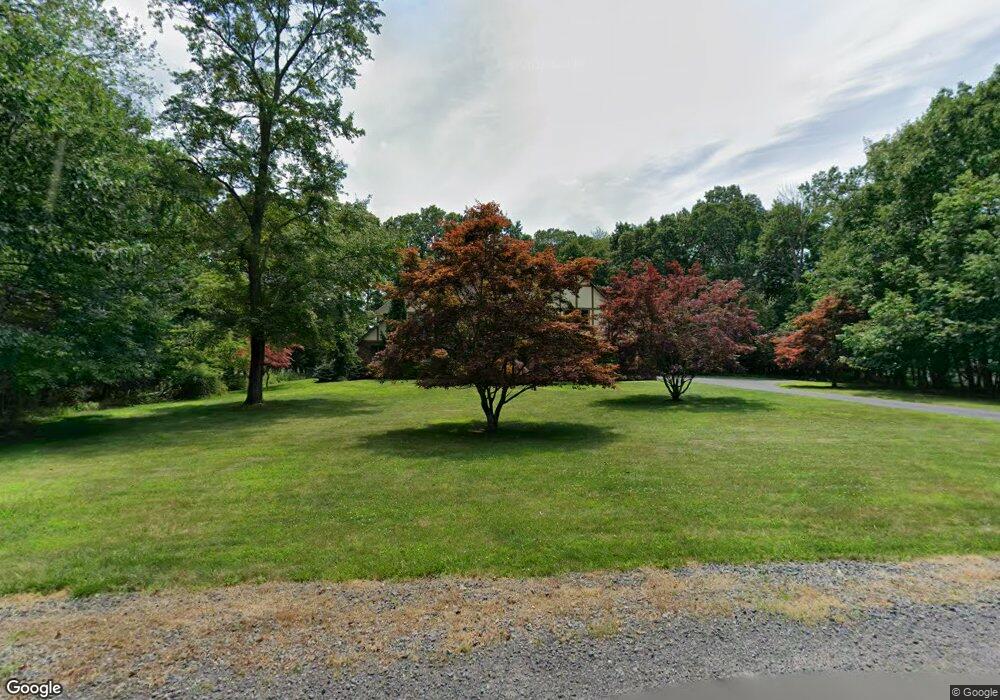 110 Timberwood Dr, Mountain Top, PA 18707 - photo 1