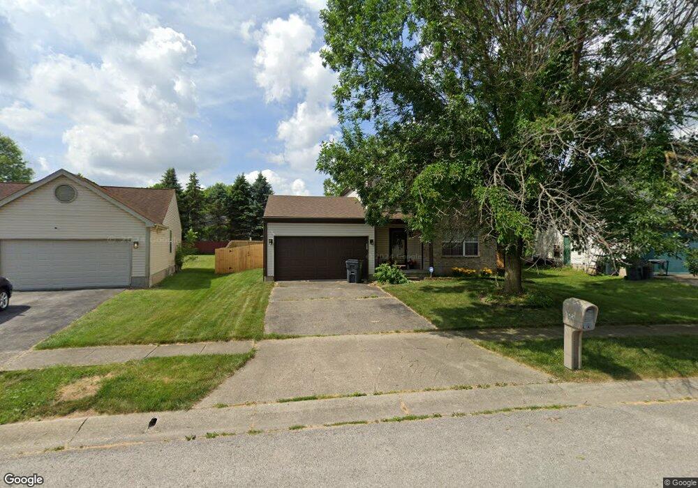 4631 Burkeshire Dr, Columbus, OH 43232 - photo 1