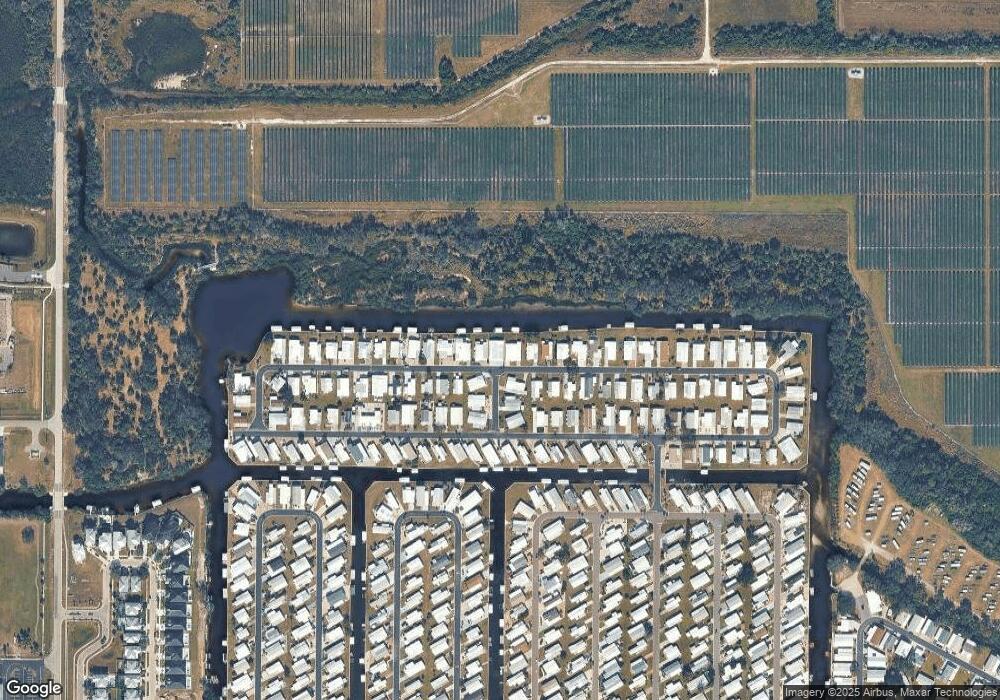 208 N Saint Thomas Cir, Apollo Beach, FL 33572 - photo 1