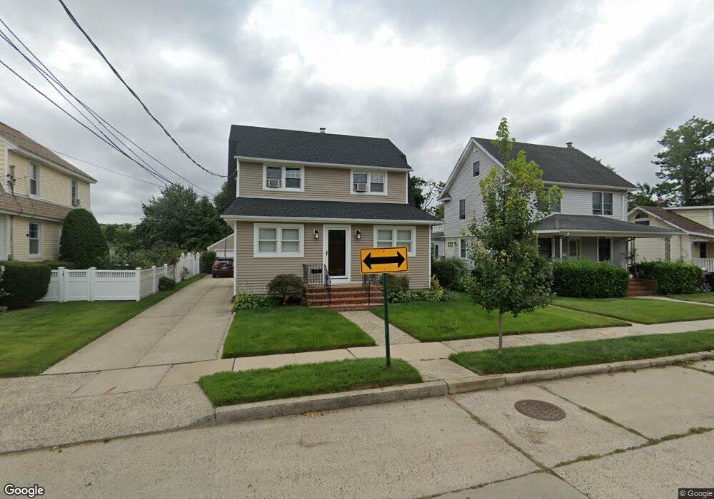 20 Sylvester Place unit Main, Lynbrook, NY 11563 - photo 1