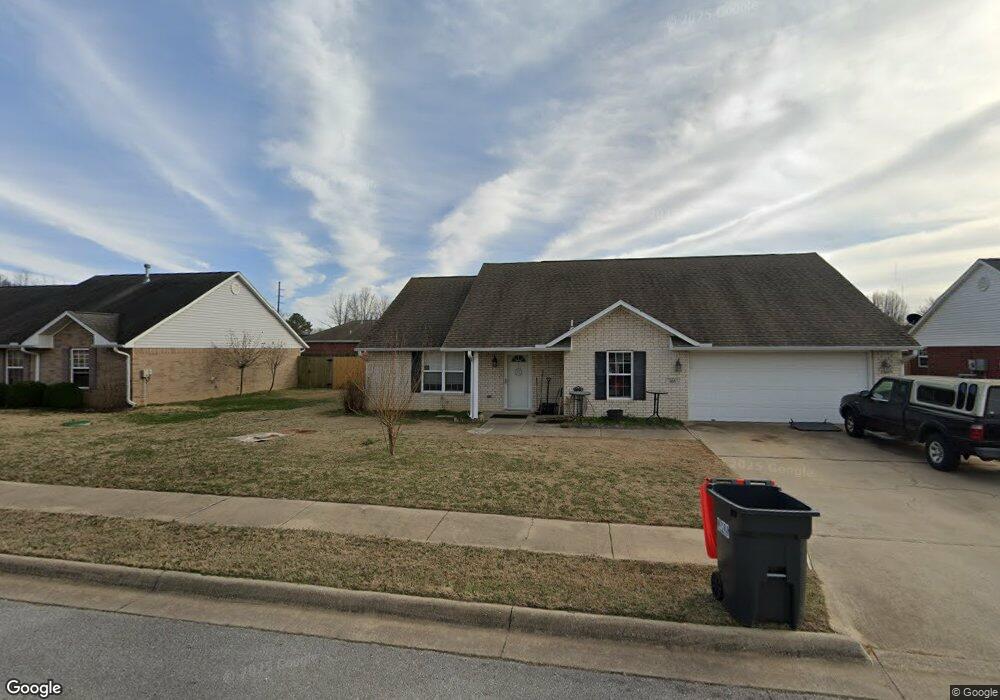 407 Jeanne Dr, Springdale, AR 72764 - photo 1