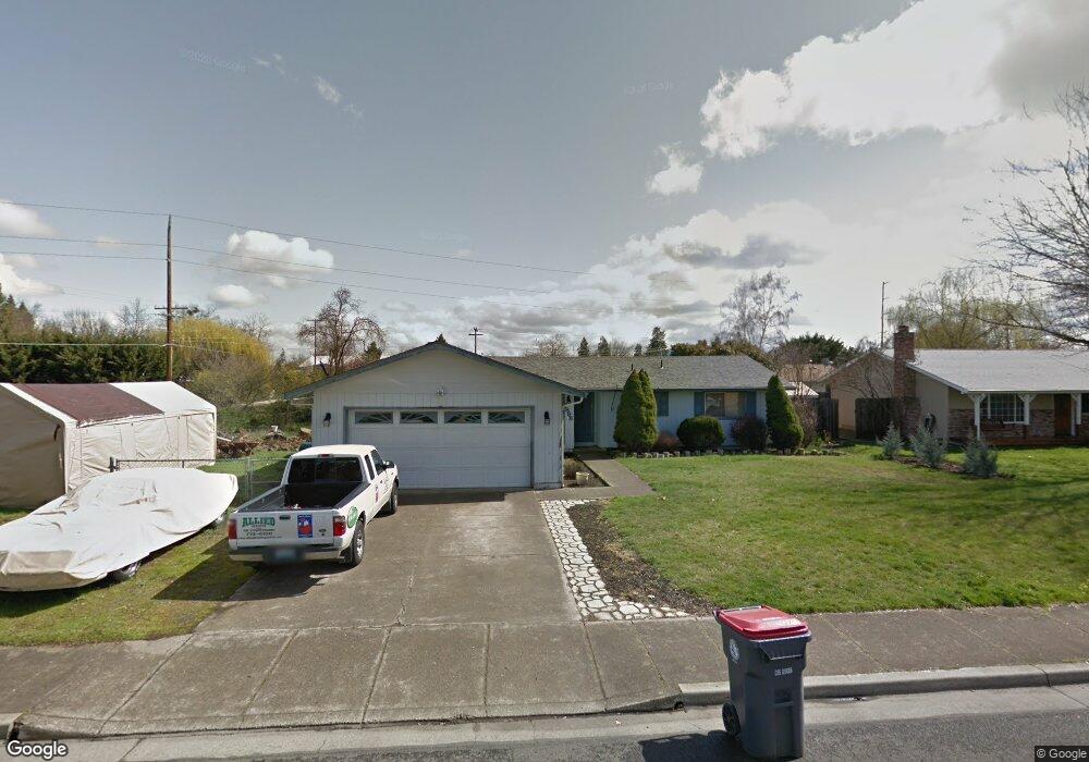 1898 Marys Way, Central Point, OR 97502 - photo 1