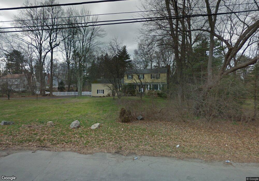 72 Gerdes Rd, New Canaan, CT 06840 - photo 1