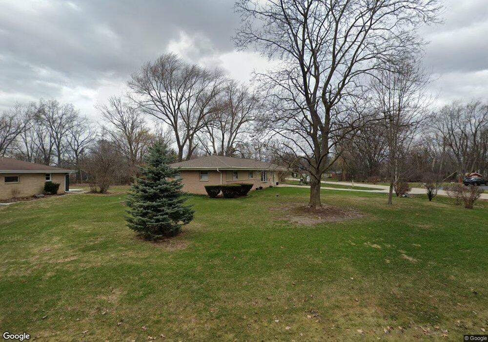 12206 W Belmar Dr, Franklin, WI 53132 - photo 1