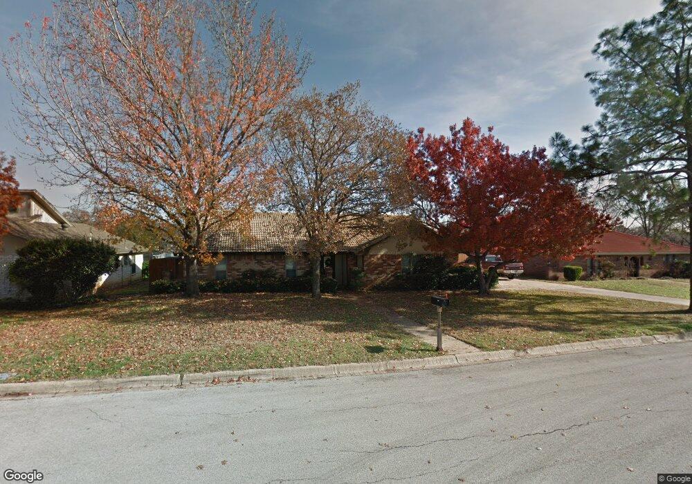 1211 Oakwood Trail, Southlake, TX 76092 - photo 1