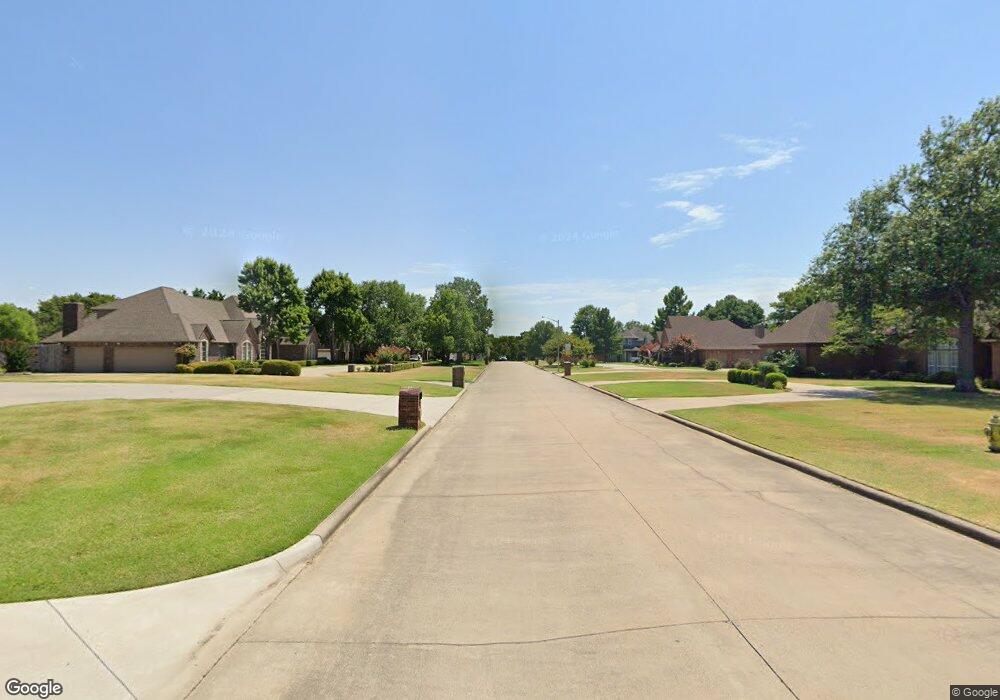 3615 NE Oakridge Dr, Claremore, OK 74017 - photo 1