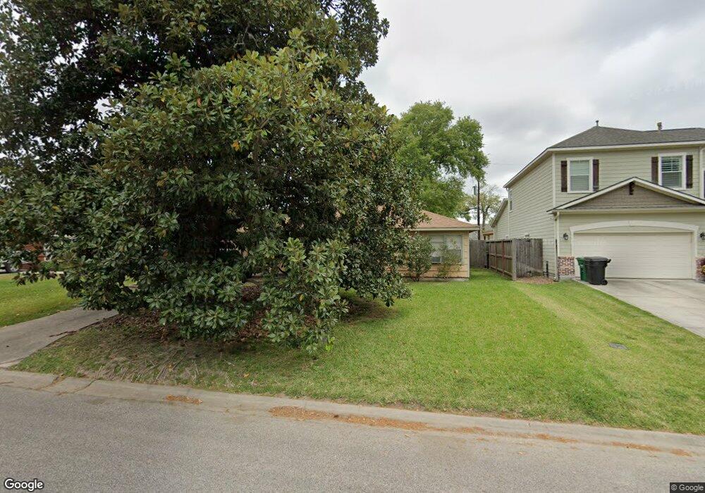 1734 Althea Dr, Houston, TX 77018 - photo 1