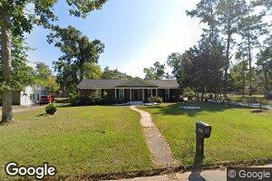 404 Forest Glen Dr, Albany, GA 31707