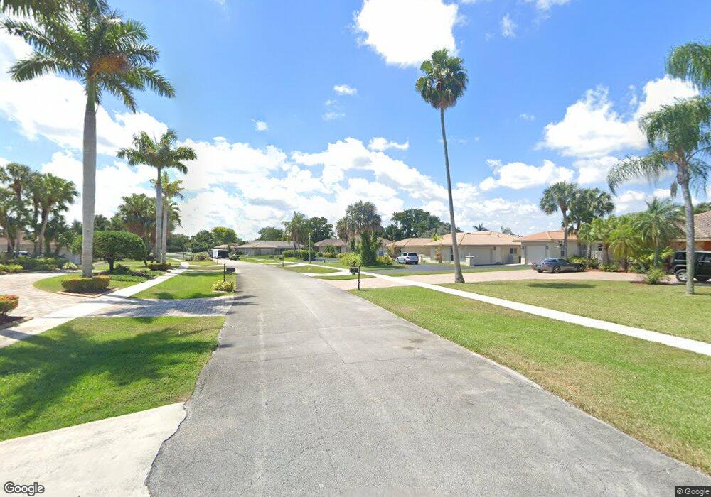 22235 Waterside Dr, Boca Raton, FL 33428 - photo 1