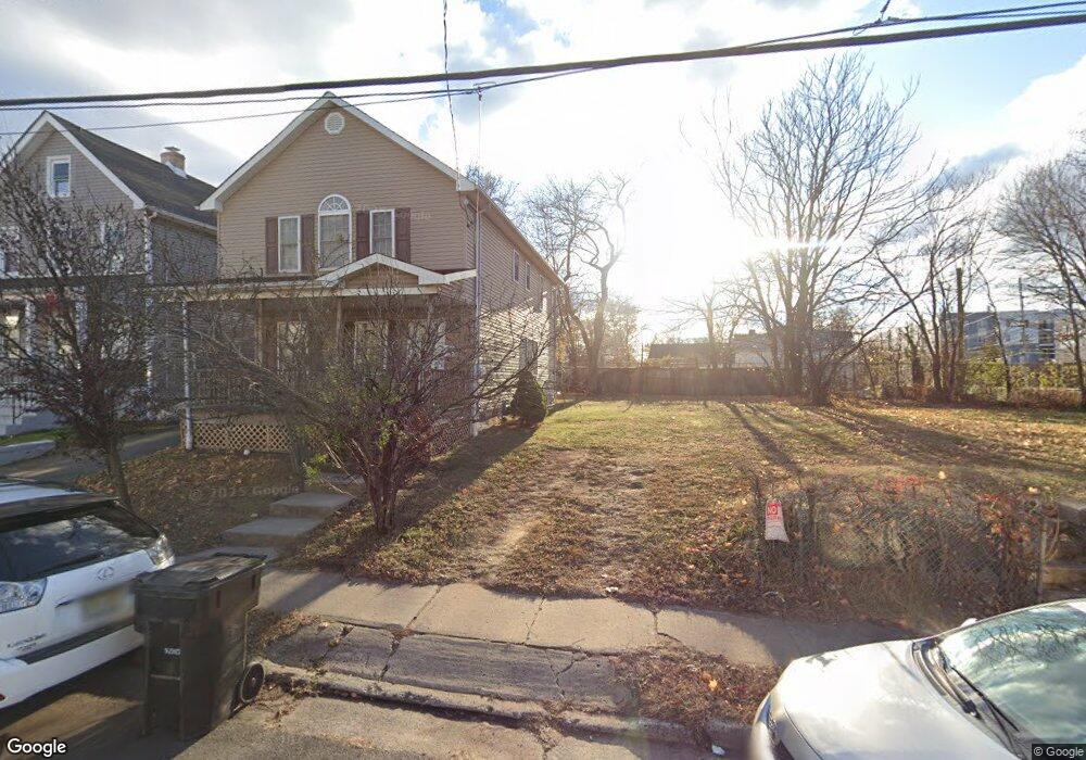 204 Spooner Ave, Plainfield, NJ 07060 - photo 1