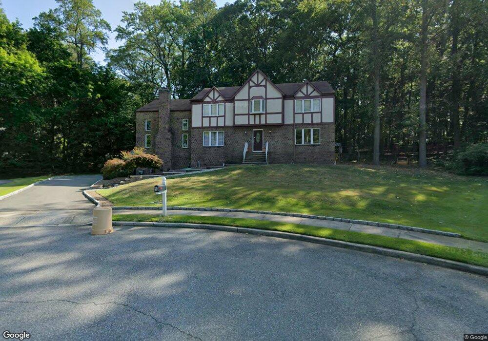 19 Henrietta Ct, Ridgewood, NJ 07450 - photo 1