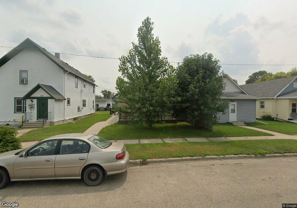 609 1st St W, Jamestown, ND 58401 - photo 1