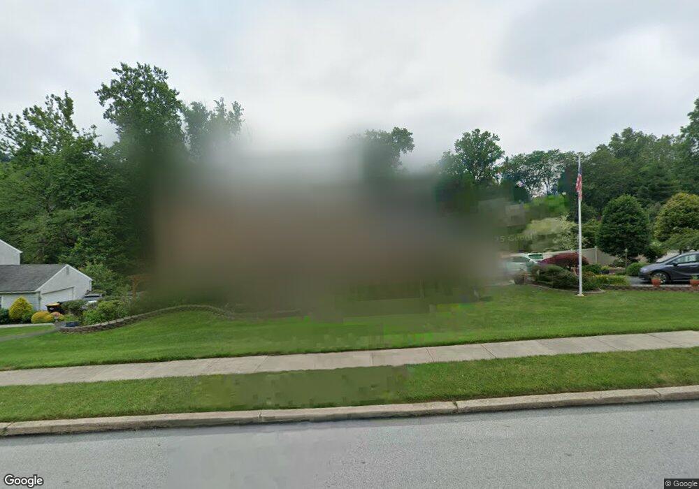 1001 Lisa Ct, Conshohocken, PA 19428 - photo 1