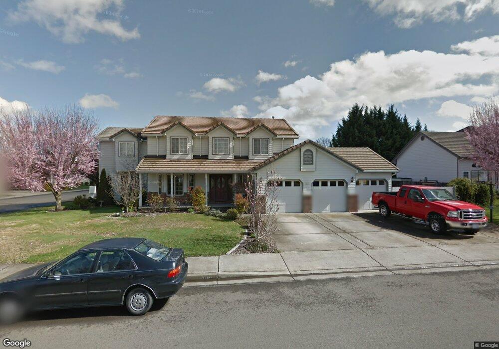 810 Amanda Way, Central Point, OR 97502 - photo 1