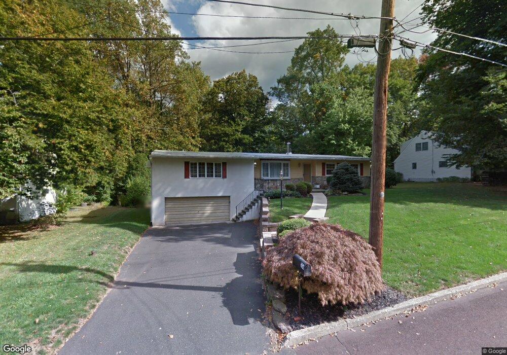 204 Wiltshire Dr, Chalfont, PA 18914 - photo 1