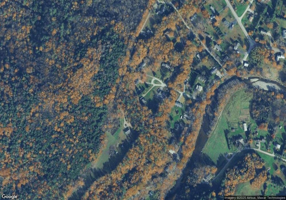 110 Phoenix Cir, Richmond, VT 05477 - photo 1