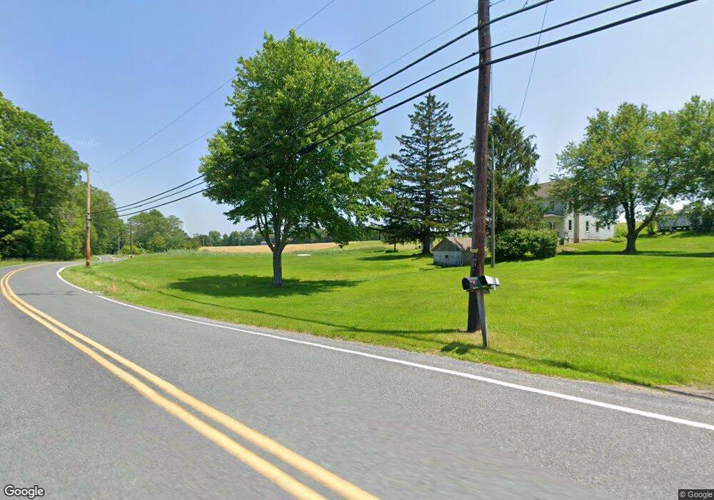 5138 Best Station Rd, Slatington, PA 18080 - photo 1