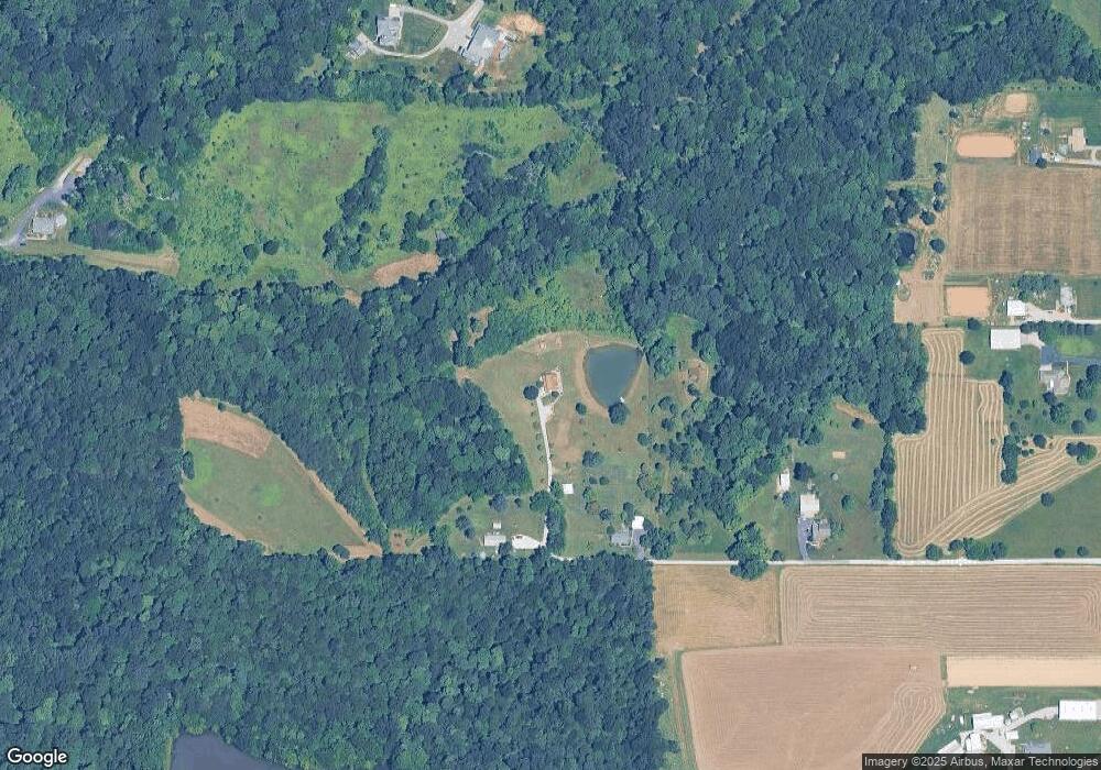 3828 Knasel Ln, Floyds Knobs, IN 47119 - photo 1