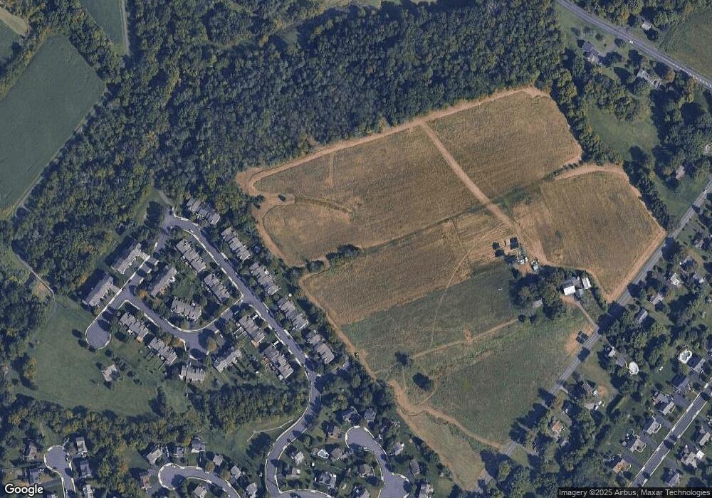 736 Finlay Dr, Souderton, PA 18964 - photo 1