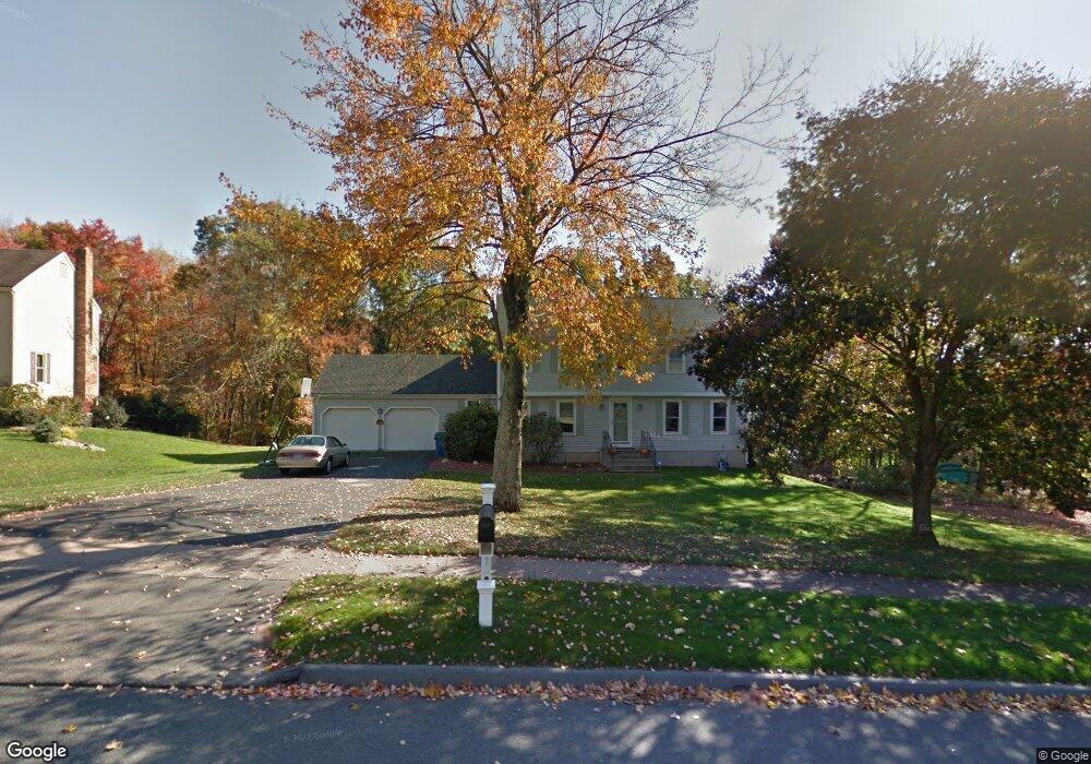 86 Spruce Ln, Glastonbury, CT 06033 - photo 1